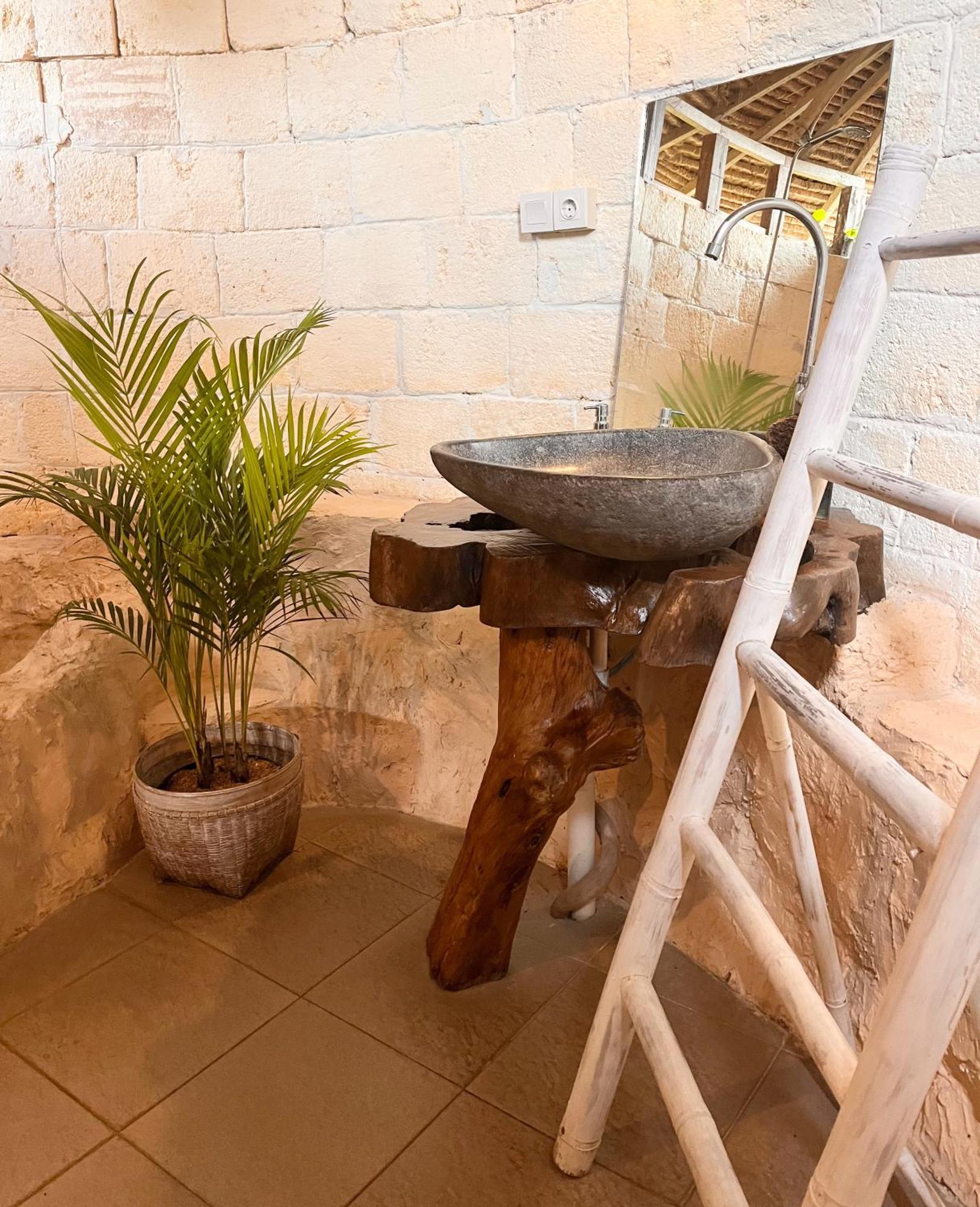 Vertical House Bali อูลูวาตู ภายนอก รูปภาพ